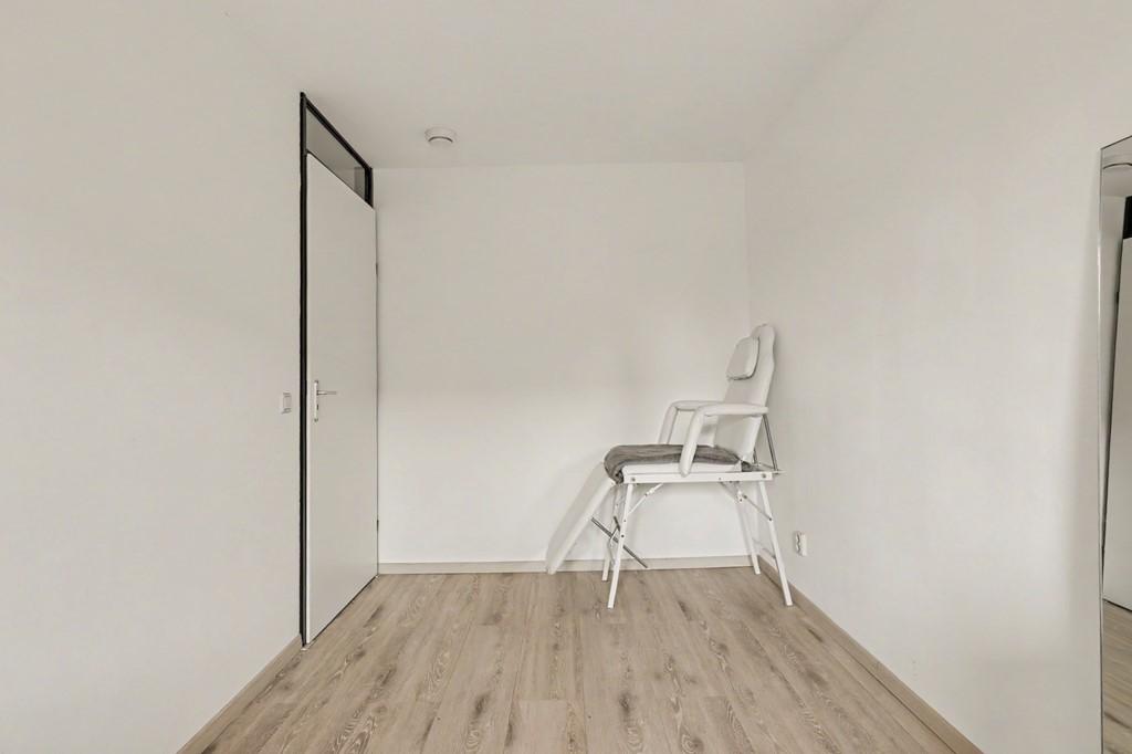 23_S_GRAVENHAGE_2561_RX_Madame_Curieplein_12.JPG