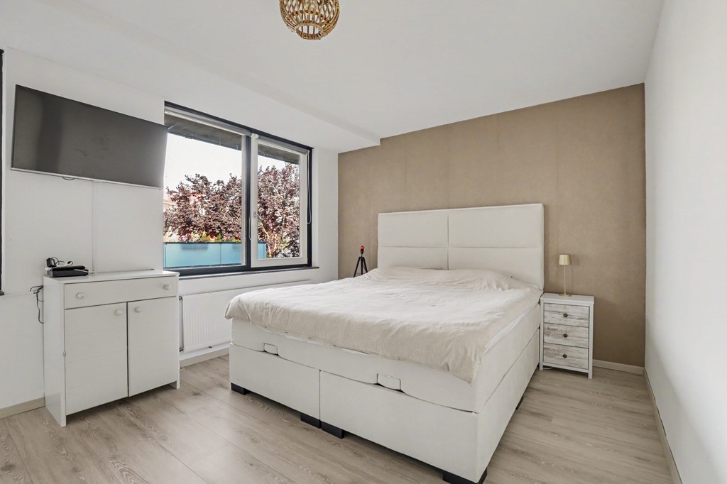 28_S_GRAVENHAGE_2561_RX_Madame_Curieplein_12.JPG