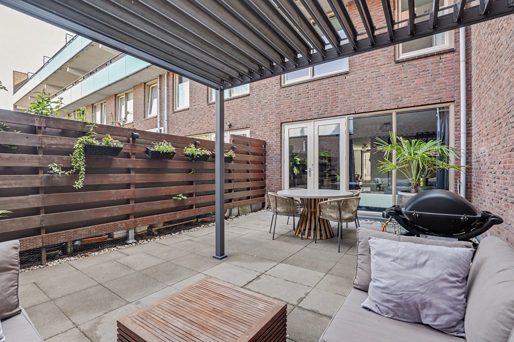 37_S_GRAVENHAGE_2561_RX_Madame_Curieplein_12.JPG