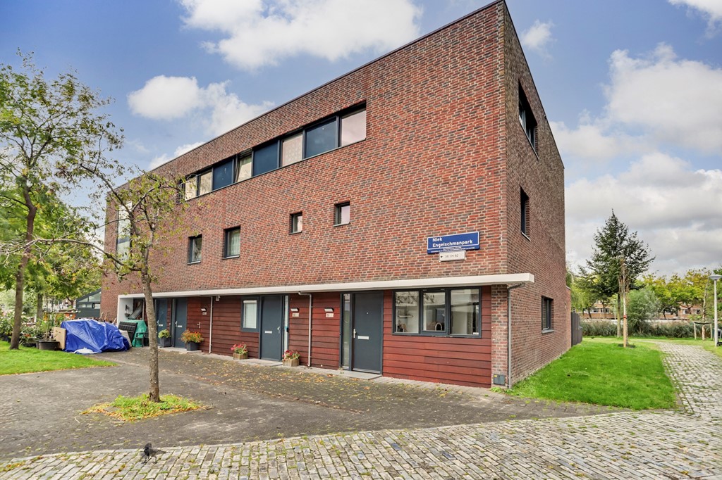 02_S_GRAVENHAGE_2525_WZ_Niek_Engelschmanpark_56.jpg