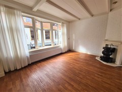 edc01ee7-eaba-4e26-bd3e-06b78d9e5217.jpg