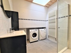 9f245d90-cd48-4ef0-903b-abe39ee38ac9.jpg