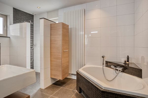 Medium property photo - De Laathof 1, 6265 BJ Sint Geertruid