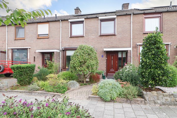 Verkocht onder voorbehoud: Oude Bocht 25, 3752DE Bunschoten-Spakenburg