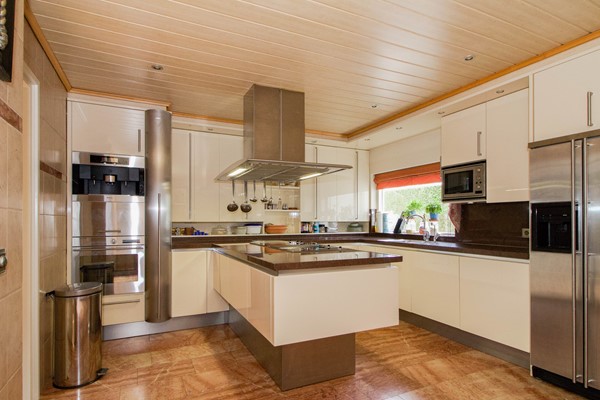 Medium property photo - Beethovenlaan 97, 3752 WC Bunschoten-Spakenburg