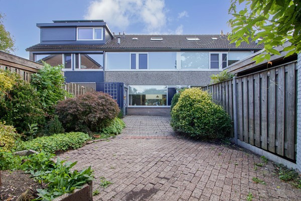 Onder bod: Dopperstraat 44, 3752JG Bunschoten-Spakenburg