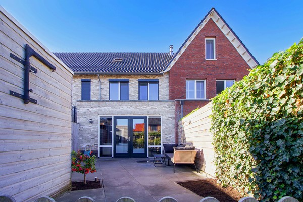 Verkocht onder voorbehoud: Bunschoter Veenkamp 142, 3751JD Bunschoten-Spakenburg