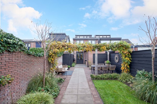 Te koop: Oosterstraat 24, 3751EH Bunschoten-Spakenburg