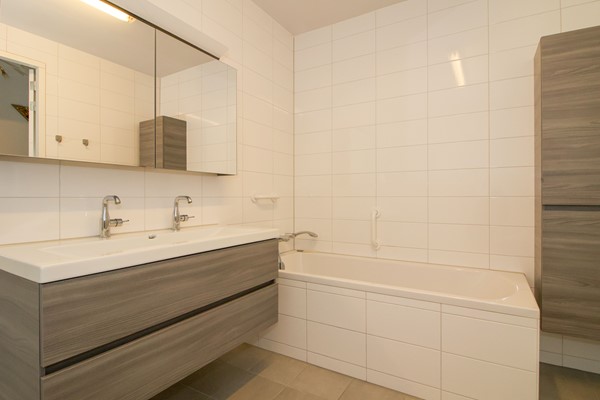 Medium property photo - Zuiderzeeboulevard 77, 3751 HC Bunschoten-Spakenburg