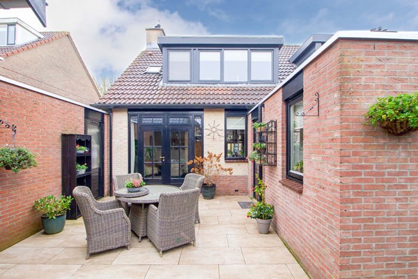 Onder bod: Botter 101, 3751ZC Bunschoten-Spakenburg