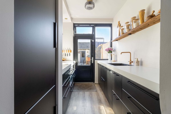 Medium property photo - Almarestraat 16, 3752 EK Bunschoten-Spakenburg