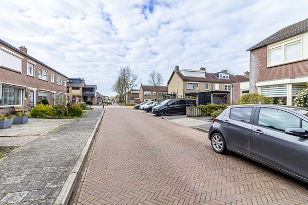 Medium property photo - Almarestraat 13, 3752 EJ Bunschoten-Spakenburg