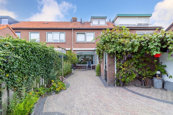 Verkocht onder voorbehoud: Stadsgracht 23, 3752XD Bunschoten-Spakenburg