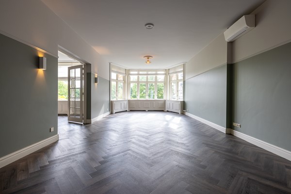 Medium property photo - Koningin Emmaplein 15C, 3016 AB Rotterdam