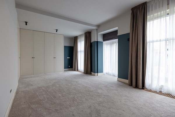 Medium property photo - Koningin Emmaplein 15C, 3016 AB Rotterdam