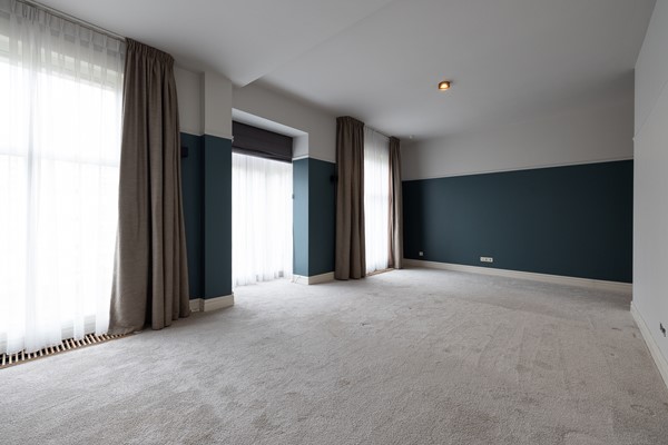 Medium property photo - Koningin Emmaplein 15C, 3016 AB Rotterdam