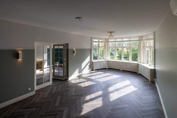 Medium property photo - Koningin Emmaplein 15C, 3016 AB Rotterdam