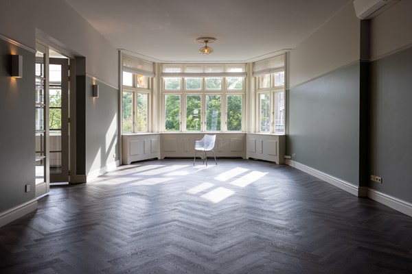 Medium property photo - Koningin Emmaplein 15C, 3016 AB Rotterdam