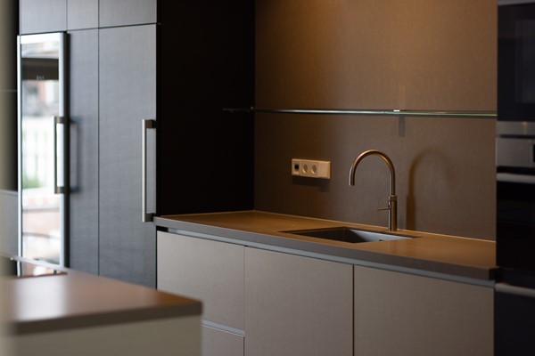 Medium property photo - Koningin Emmaplein 15C, 3016 AB Rotterdam