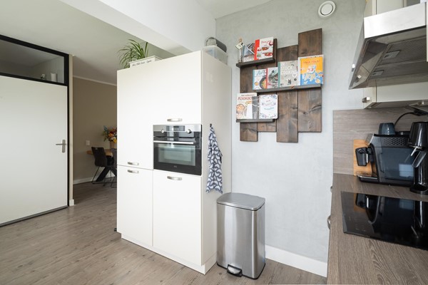 Medium property photo - Robert Kochplaats 301, 3068 JC Rotterdam