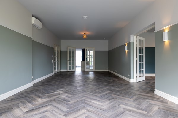 Medium property photo - Koningin Emmaplein 15C, 3016 AB Rotterdam