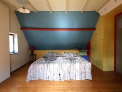 slaapkamer 1 1e verdieping 2 L.JPG