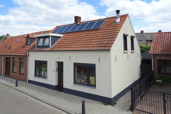 Kloosterstraat 32, Velden