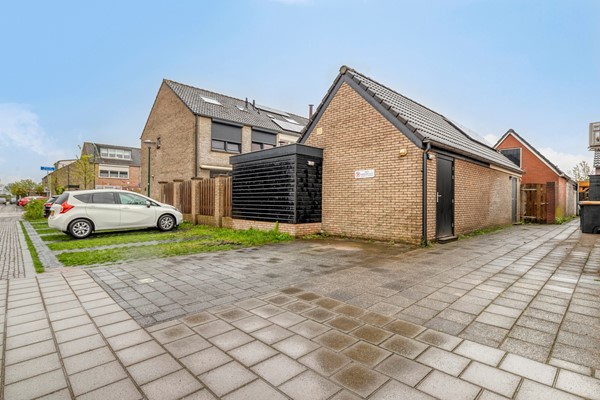 Medium property photo - Rembrandt van Rijnstraat 4, 3751 VK Bunschoten-Spakenburg