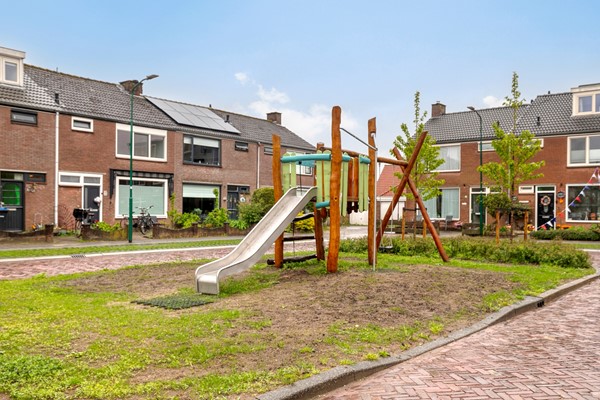 Medium property photo - Rembrandt van Rijnstraat 4, 3751 VK Bunschoten-Spakenburg