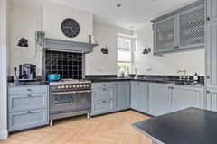 Dorpsstraat973751ENBunschotenSpakenburgNL-21.jpg