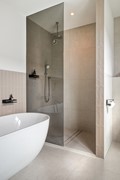 Dorpsstraat973751ENBunschotenSpakenburgNL-34.jpg