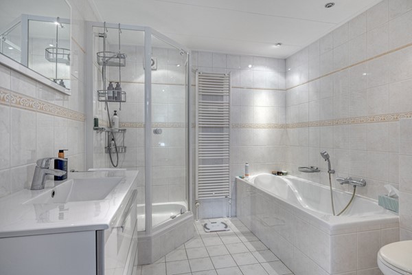 Medium property photo - Dopperstraat 53, 3752 JB Bunschoten-Spakenburg