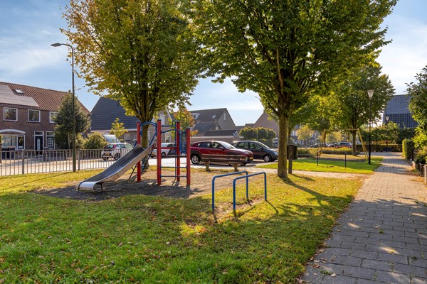 Te koop: Ruimte, Rust & Gezelligheid in een Kindvriendelijke Buurt! Eemlandia393752XRBunschotenSpakenburgNL-44.jpg