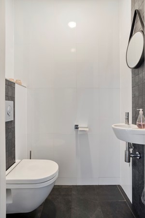 Te koop: Een huis dat voelt als thuiskomen – modern, stijlvol en helemaal af. Welkom aan De Kluut 36! Kluut363752PPBunschotenSpakenburgNL-05.jpg