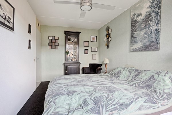 Te koop: Een huis dat voelt als thuiskomen – modern, stijlvol en helemaal af. Welkom aan De Kluut 36! Kluut363752PPBunschotenSpakenburgNL-19.jpg