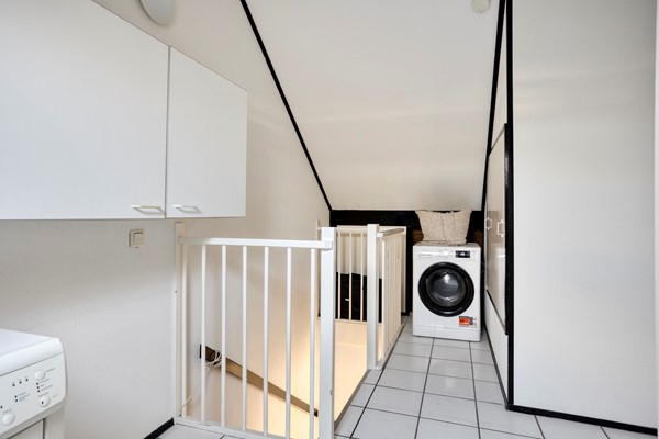 Te koop: Een huis dat voelt als thuiskomen – modern, stijlvol en helemaal af. Welkom aan De Kluut 36! Kluut363752PPBunschotenSpakenburgNL-25.jpg