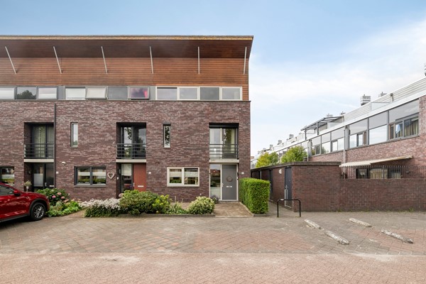 Bras13751ZVBunschotenSpakenburg-03.jpg 4