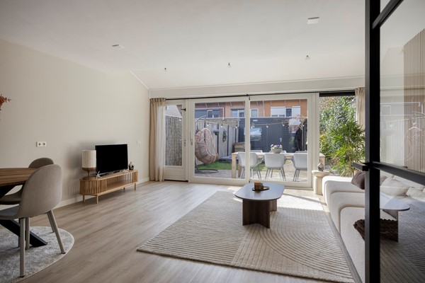 Bras13751ZVBunschotenSpakenburg-08.jpg 9