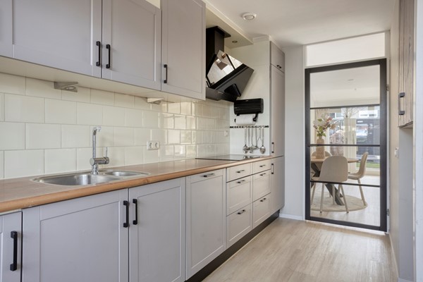 Bras13751ZVBunschotenSpakenburg-18.jpg 18