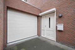 06 Bovenstraat-erf 42 Hoeven.jpg