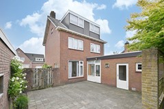 18 Bovenstraat 32 Hoeven.jpg