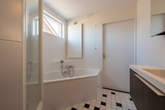 37 Bovenstraat-erf 11 Hoeven.jpg