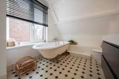 42 Markt 16 Standdaarbuiten.jpg