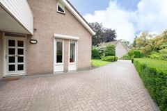 04 Mgr van Hooijdonklaan 10 Hoeven.jpg