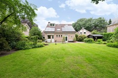25 Mgr van Hooijdonklaan 10 Hoeven.jpg