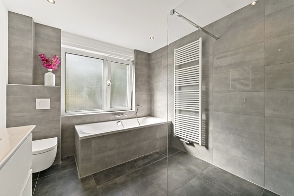 Medium property photo - Schiedamseweg 118, 3121 JL Schiedam