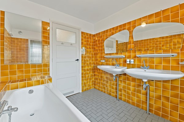 Medium property photo - Looksingel 39, 2635 EB Den Hoorn