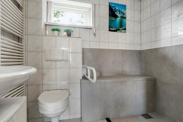 Medium property photo - de Vriesstraat 2, 4671 AG Dinteloord