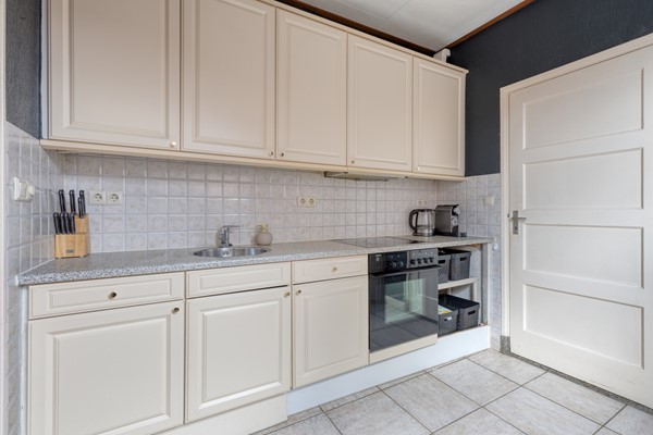 Medium property photo - Prinses Irenestraat 6, 4671 CW Dinteloord
