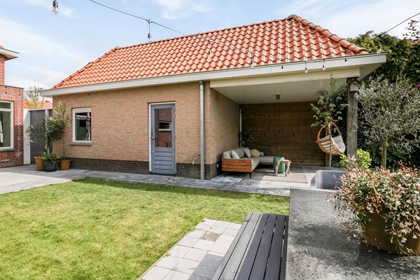 Medium property photo - Antwerpsestraatweg 248, 4624 JJ Bergen op Zoom